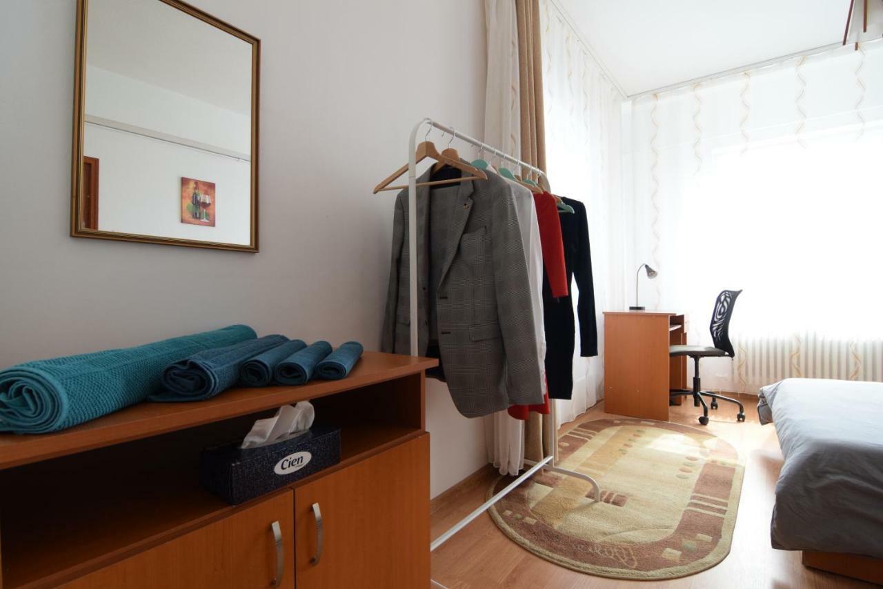 Appartement Resedinta Lui Calin à Bucarest Extérieur photo