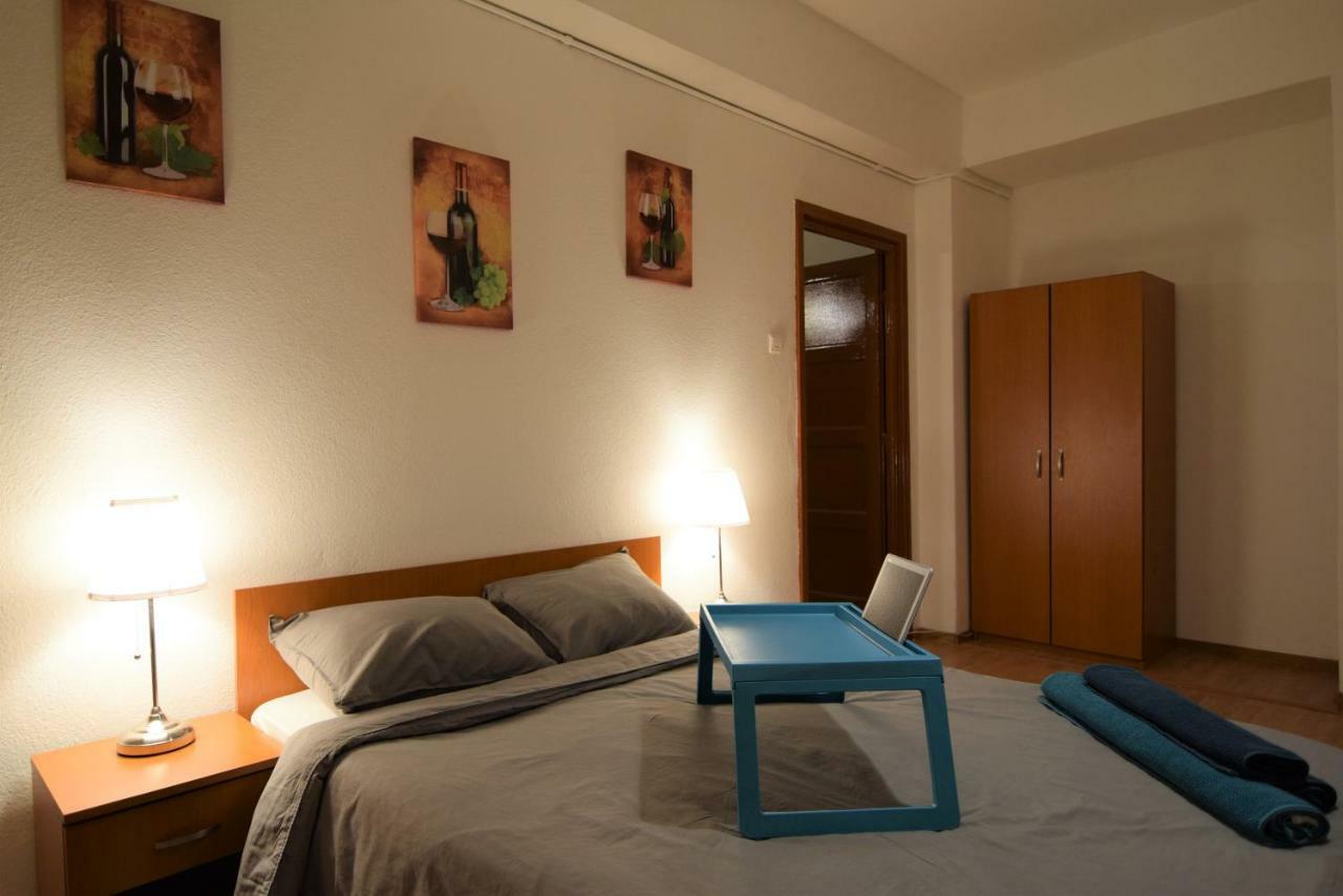 Appartement Resedinta Lui Calin à Bucarest Extérieur photo