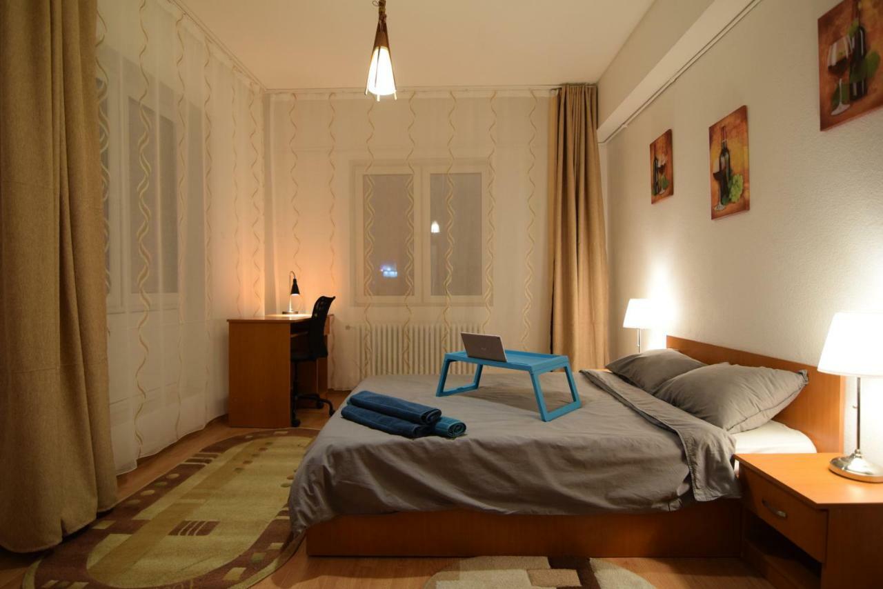 Appartement Resedinta Lui Calin à Bucarest Extérieur photo