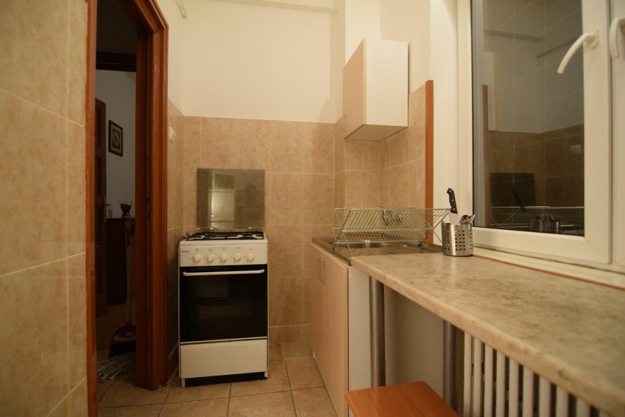 Appartement Resedinta Lui Calin à Bucarest Extérieur photo